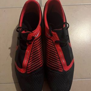 NIKE SOCCER CLEATS BRAND NEW